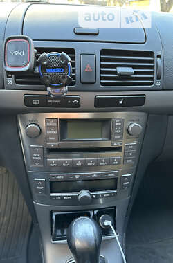 Универсал Toyota Avensis 2006 в 
