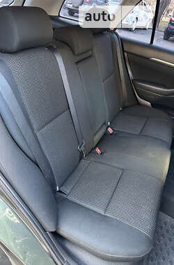 Универсал Toyota Avensis 2006 в 