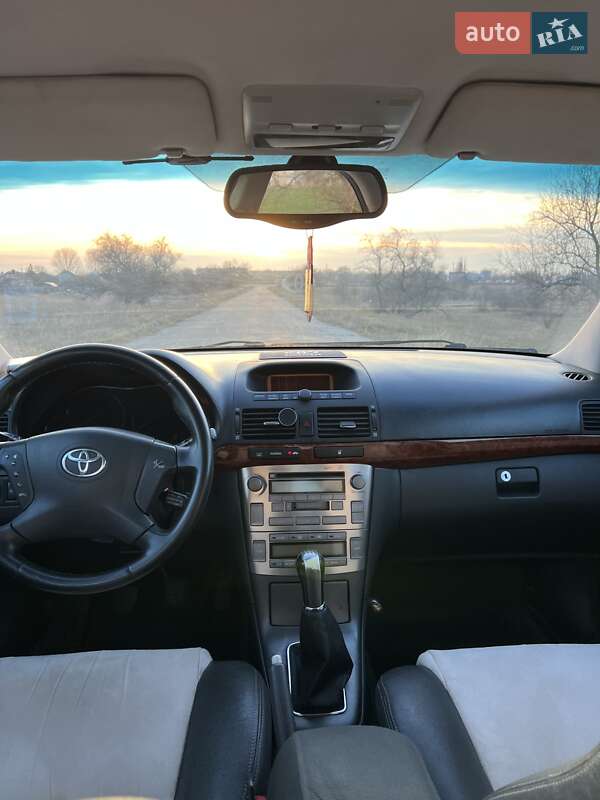 Седан Toyota Avensis 2003 в Болграде фото 9 Седан Toyota Avensis 2003 в Болграде