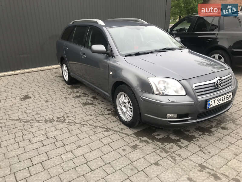 Универсал Toyota Avensis 2004 в Ивано-Франковске