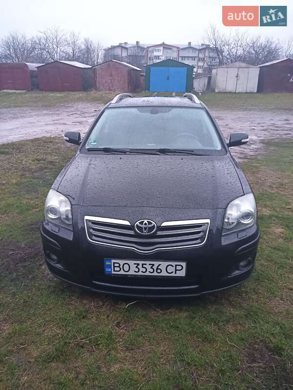 Универсал Toyota Avensis 2007 в Бучаче