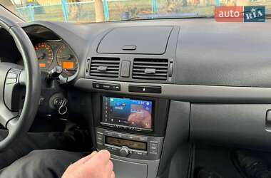 Универсал Toyota Avensis 2008 в 
