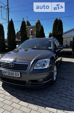 Универсал Toyota Avensis 2006 в Житомире