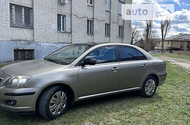 Седан Toyota Avensis 2006 в Днепре