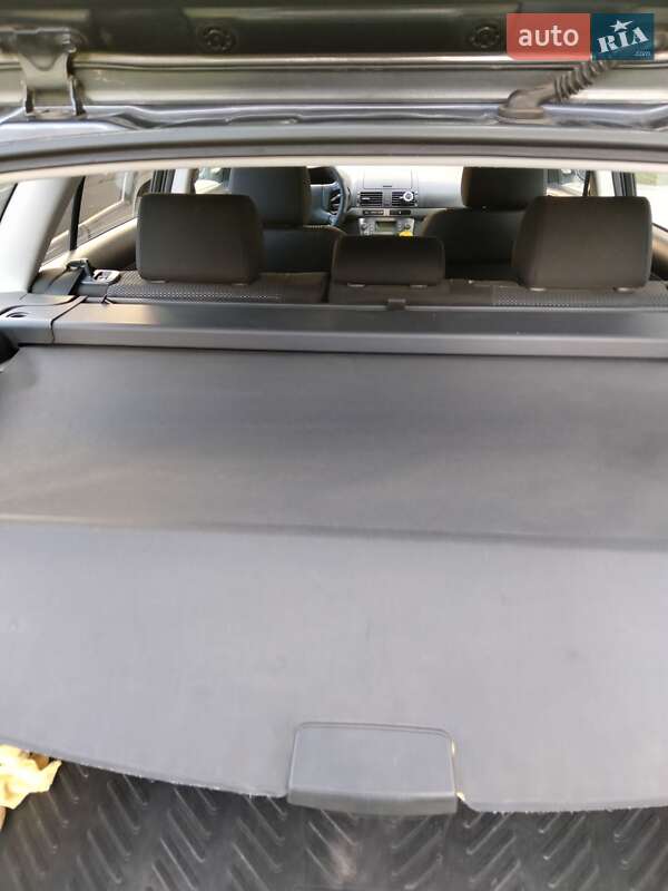 Универсал Toyota Avensis 2008 в Шептицькому