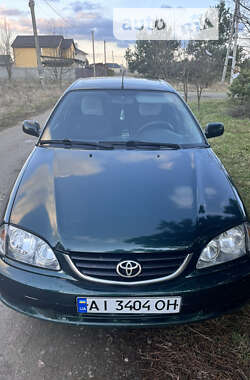 Лифтбек Toyota Avensis 2003 в Василькове