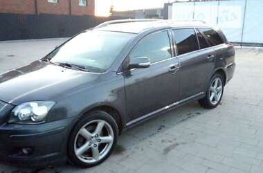 Универсал Toyota Avensis 2006 в Тернополе