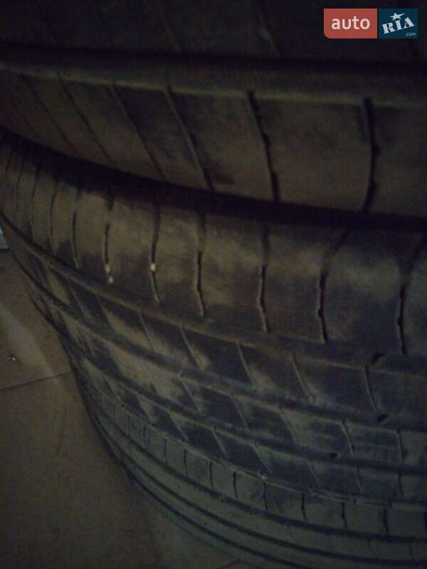 Универсал Toyota Avensis 2014 в Ивано-Франковске