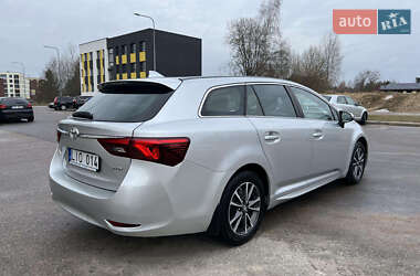 Универсал Toyota Avensis 2016 в Ивано-Франковске