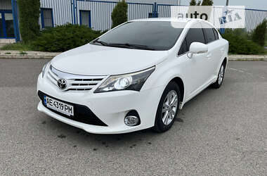 Седан Toyota Avensis 2012 в Дніпрі