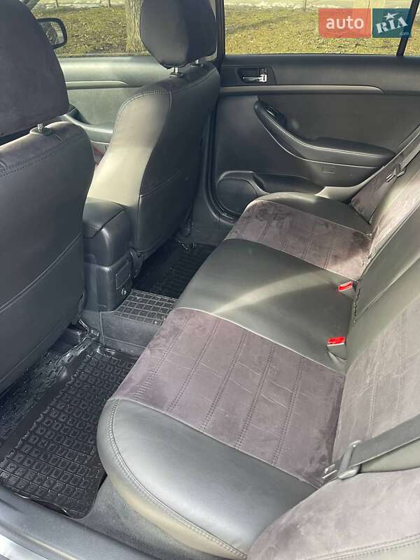 Універсал Toyota Avensis 2004 в Харкові фото 22 Універсал Toyota Avensis 2004 в Харкові