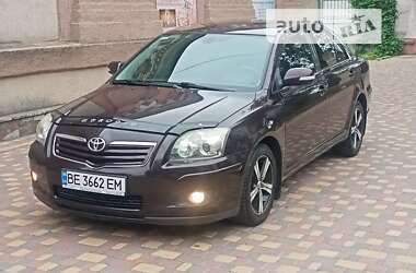 Седан Toyota Avensis 2008 в Миколаєві