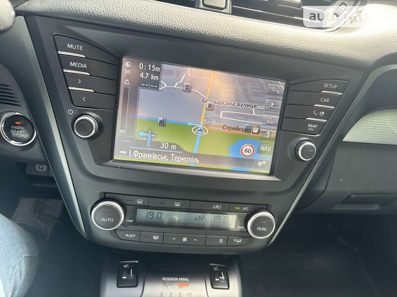 Універсал Toyota Avensis 2015 в Львові