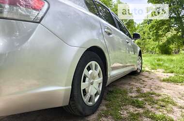 Седан Toyota Avensis 2010 в Кропивницком