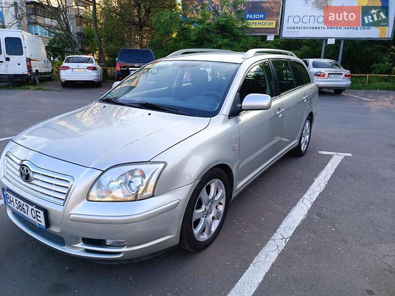 Универсал Toyota Avensis 2004 в Одессе