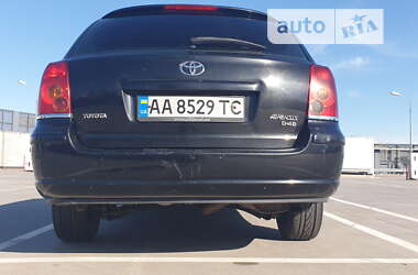 Универсал Toyota Avensis 2005 в Киеве