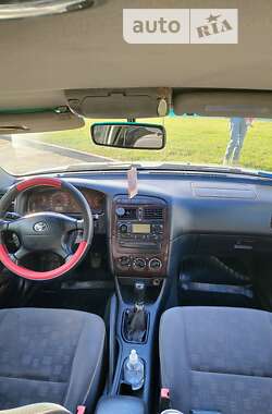 Универсал Toyota Avensis 2000 в Виннице