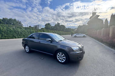 Седан Toyota Avensis 2008 в Дніпрі