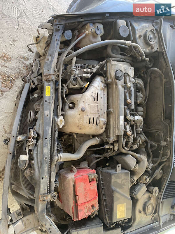 Универсал Toyota Avensis 2002 в Львове