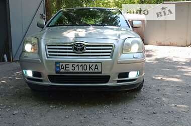 Седан Toyota Avensis 2005 в Дніпрі