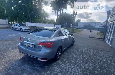 Седан Toyota Avensis 2012 в Стрию