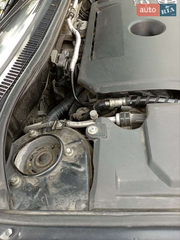 Універсал Toyota Avensis 2008 в Пісківці