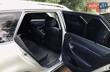 Универсал Toyota Avensis 2004 в 
