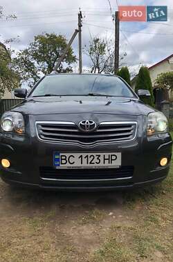 Универсал Toyota Avensis 2006 в 