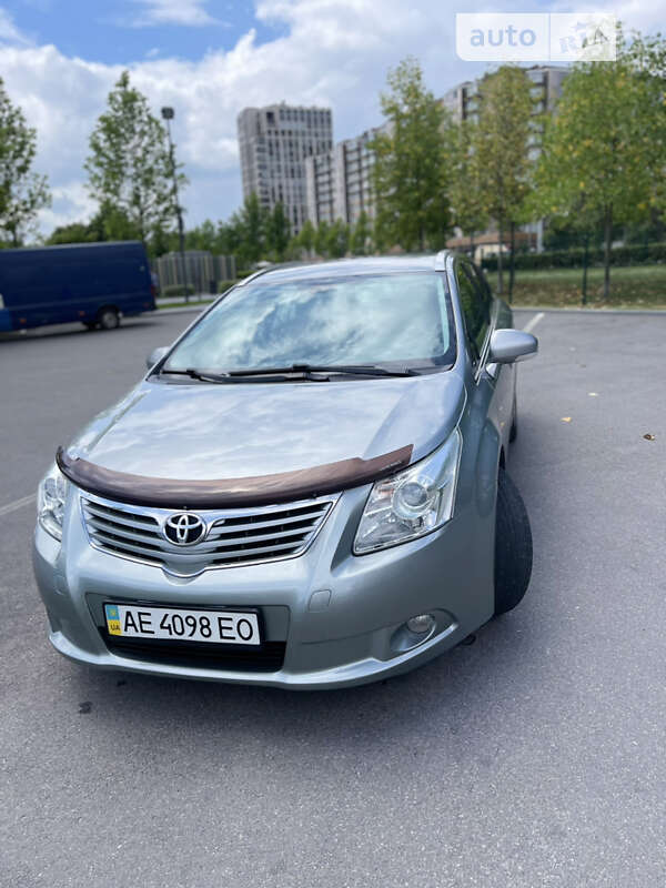 Універсал Toyota Avensis 2011 в Дніпрі фото 10 Універсал Toyota Avensis 2011 в Дніпрі