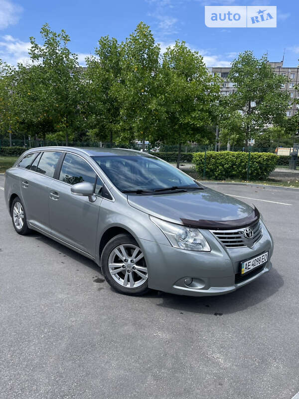 Універсал Toyota Avensis 2011 в Дніпрі фото 6 Універсал Toyota Avensis 2011 в Дніпрі