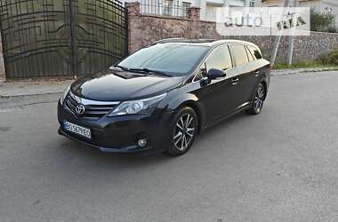 Універсал Toyota Avensis 2013 в Києві