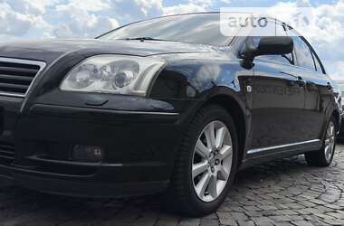 Седан Toyota Avensis 2005 в Мукачевому