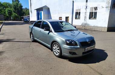 Седан Toyota Avensis 2007 в Кривому Розі