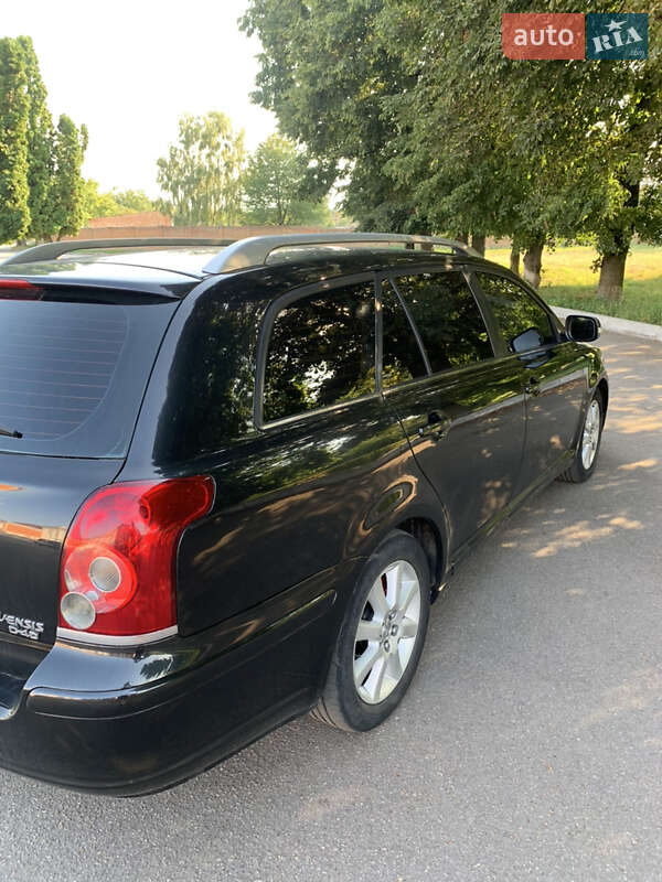 Універсал Toyota Avensis 2007 в Хмільнику