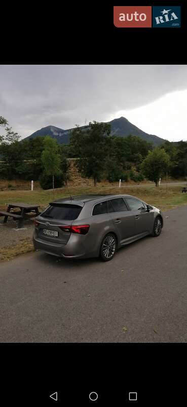 Универсал Toyota Avensis 2016 в Николаеве