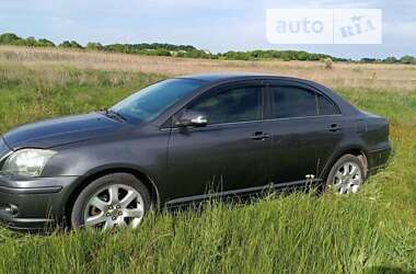 Седан Toyota Avensis 2007 в Кременчуге