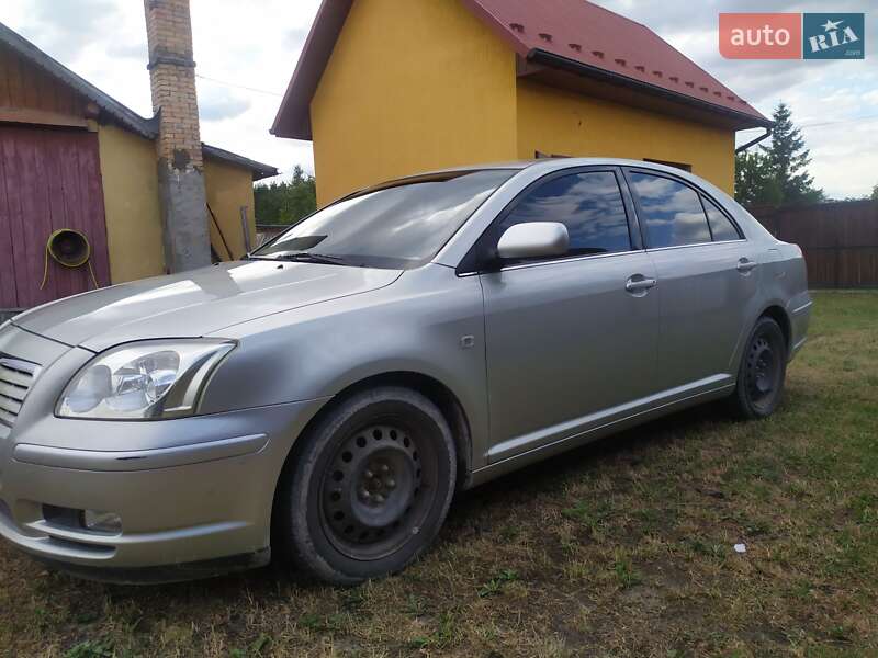 Седан Toyota Avensis 2004 в Львове фото 3 Седан Toyota Avensis 2004 в Львове