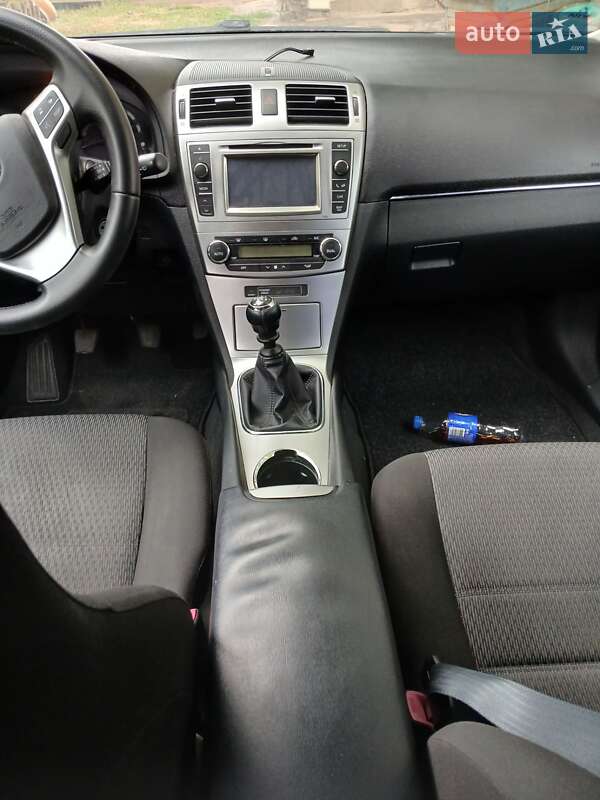 Універсал Toyota Avensis 2012 в Умані фото 6 Універсал Toyota Avensis 2012 в Умані