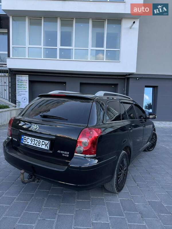 Універсал Toyota Avensis 2008 в Трускавці