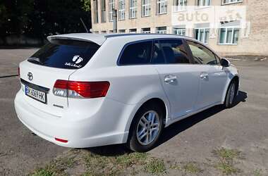 Універсал Toyota Avensis 2012 в Рівному