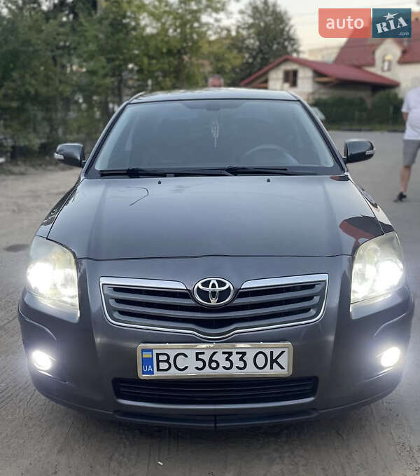 Toyota Avensis 2008