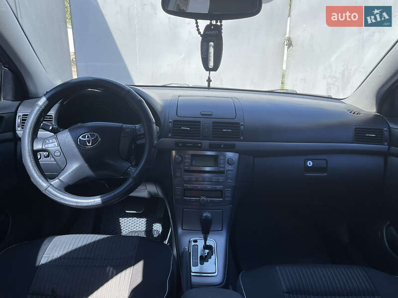 Седан Toyota Avensis 2008 в Львове фото 11 Седан Toyota Avensis 2008 в Львове