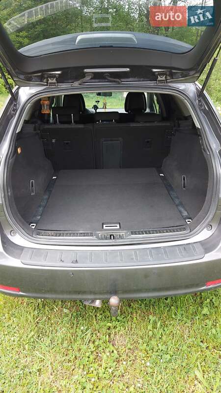 Универсал Toyota Avensis 2010 в Богородчанах