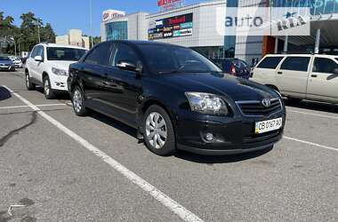 Седан Toyota Avensis 2008 в Чернігові