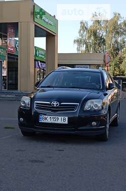 Універсал Toyota Avensis 2008 в Рокитному