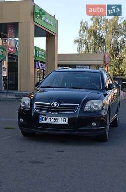 Универсал Toyota Avensis 2008 в 