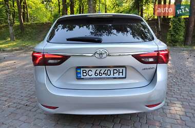 Универсал Toyota Avensis 2016 в Харькове