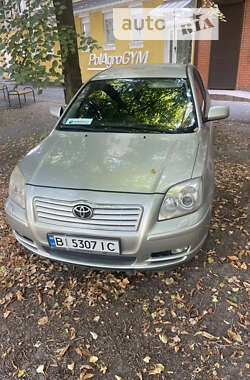 Седан Toyota Avensis 2005 в Полтаве