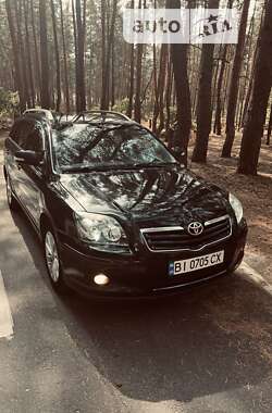 Універсал Toyota Avensis 2007 в Полтаві