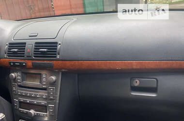 Седан Toyota Avensis 2006 в 